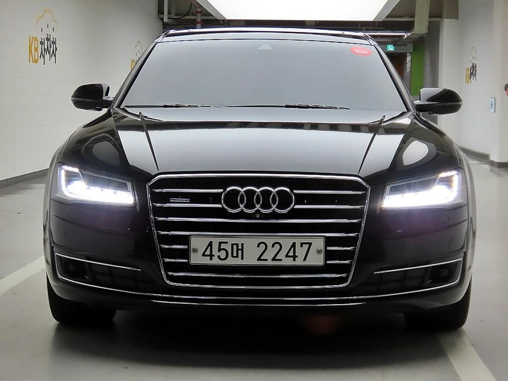 아우디 A8 뉴A8 50 TDI 콰트로 디자인 LWB 이미지 1