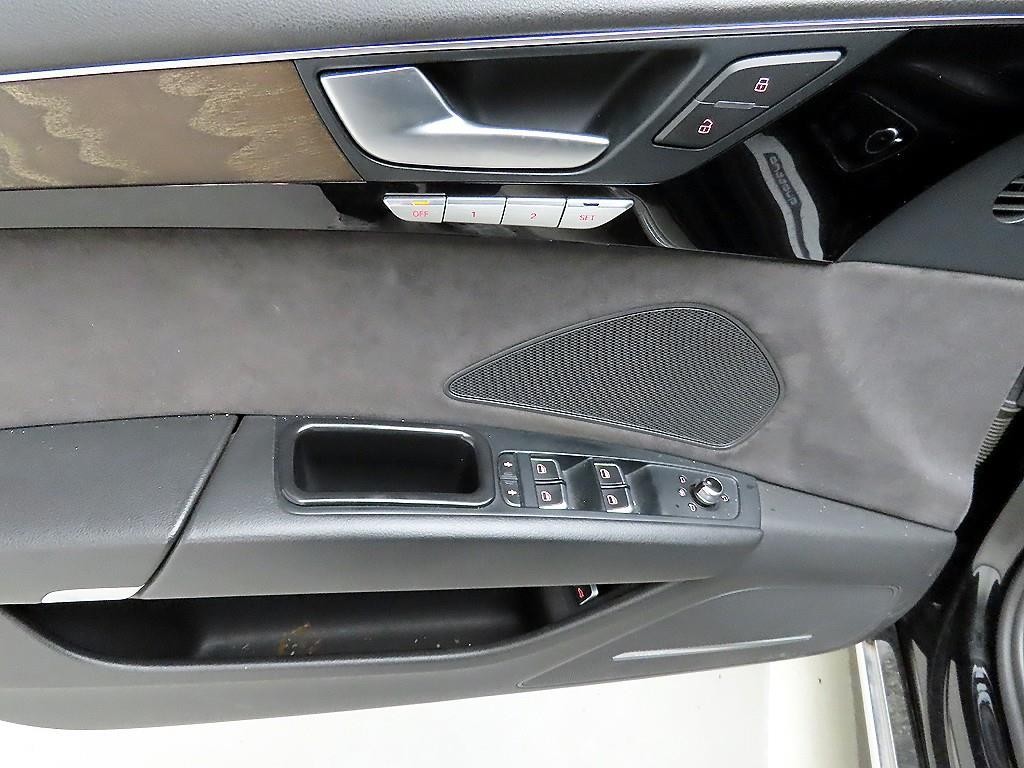 아우디 A8 뉴A8 50 TDI 콰트로 디자인 LWB 이미지 11
