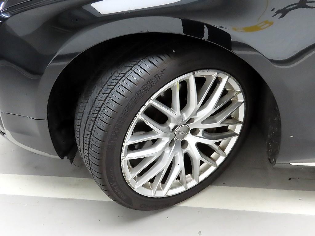 아우디 A8 뉴A8 50 TDI 콰트로 디자인 LWB 이미지 19