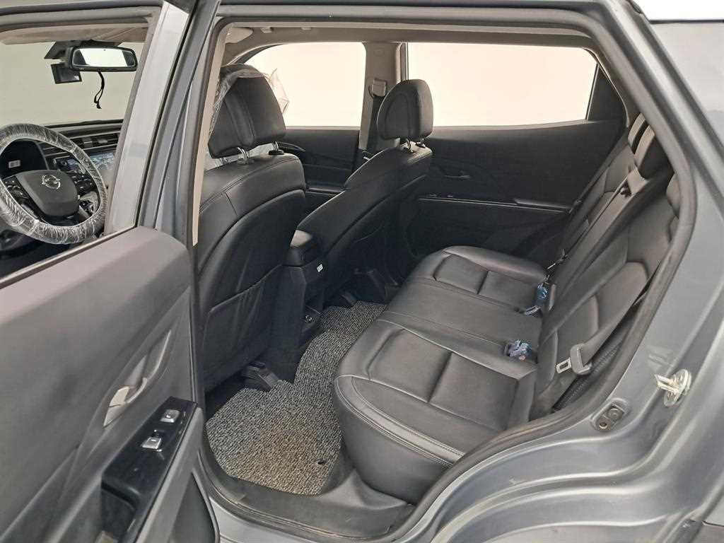 KG모빌리티(쌍용) 코란도 뷰티풀코란도 4WD 디젤 1.6 C5 플러스 이미지 12