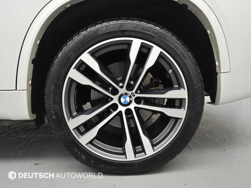 BMW X5 X5 (F15) xDrive M50d 이미지 5