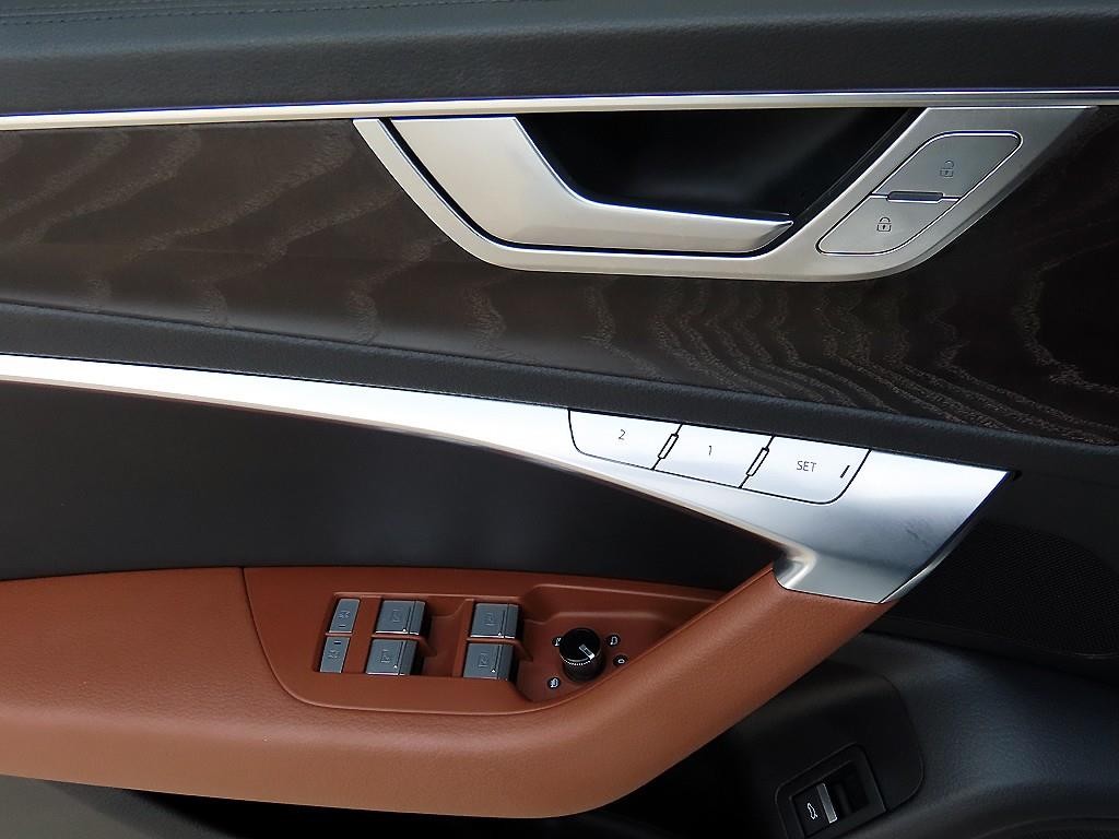 아우디 A6 A6 (C8) 45 TFSI 프리미엄 이미지 12