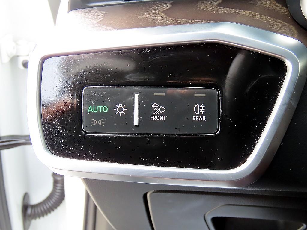 아우디 A6 A6 (C8) 45 TFSI 프리미엄 이미지 13