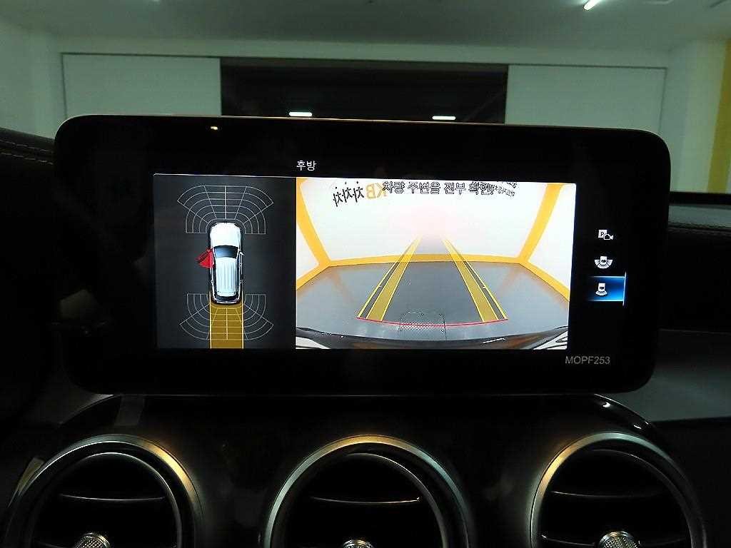 벤츠 GLC 클래스 GLC클래스 X253 GLC 300 4MATIC 이미지 15