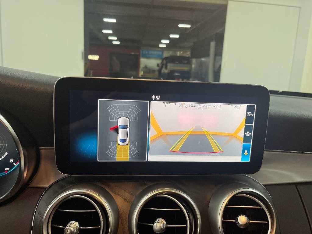 벤츠 C 클래스 C클래스 W205 C200 쿠페 이미지 14