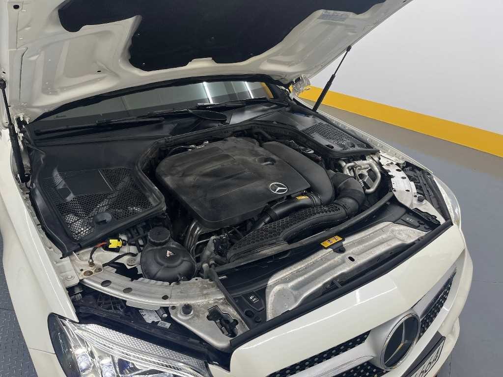 벤츠 C 클래스 C클래스 W205 C200 쿠페 이미지 16