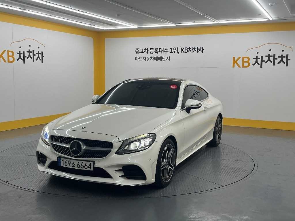 벤츠 C 클래스 C클래스 W205 C200 쿠페 이미지 4