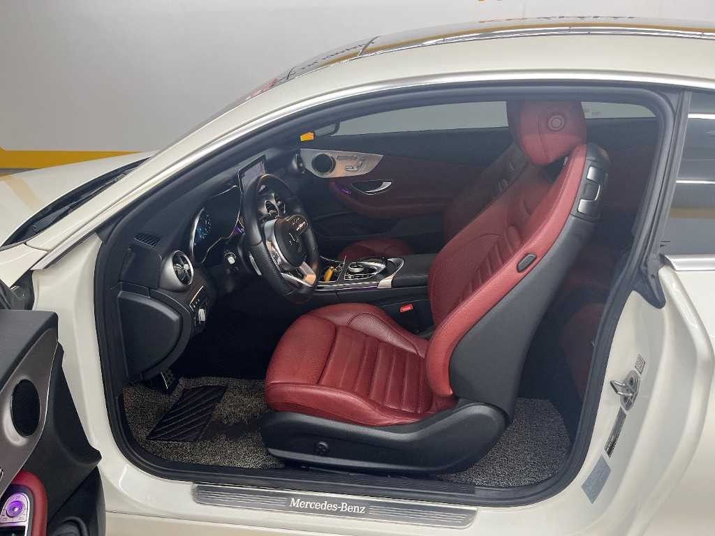 벤츠 C 클래스 C클래스 W205 C200 쿠페 이미지 5