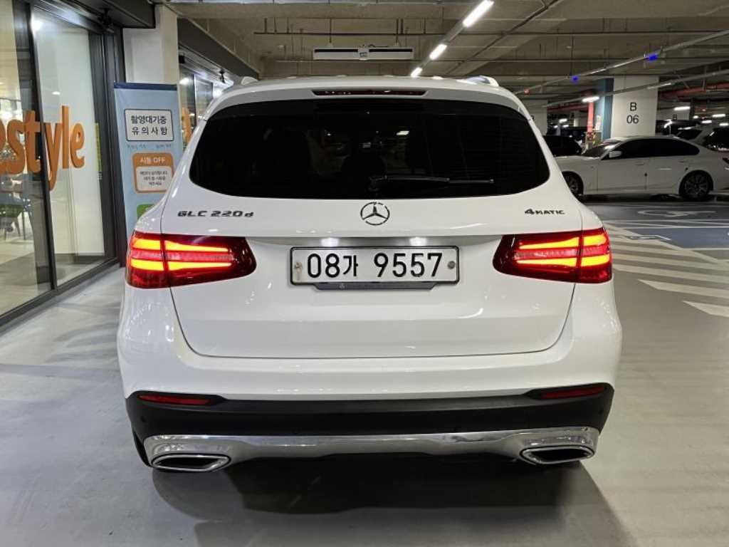 벤츠 GLC 클래스 GLC클래스 X253 GLC 220 d 4MAITC 프리미엄 이미지 5