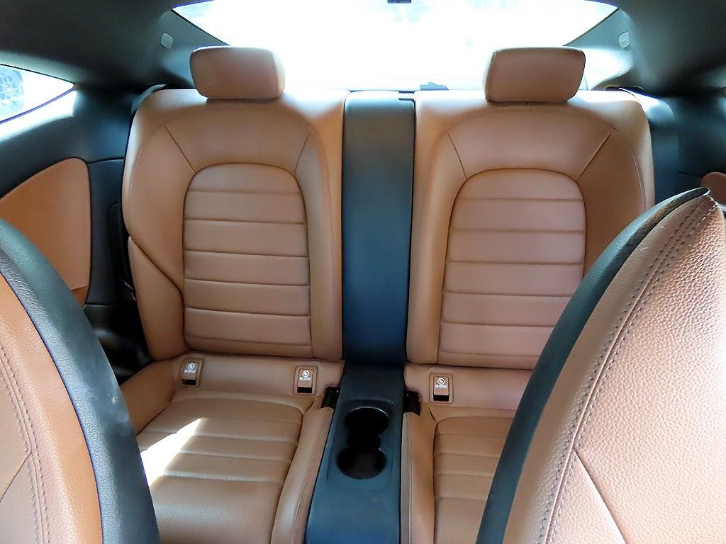 벤츠 C 클래스 C클래스 W205 C200 쿠페 이미지 6