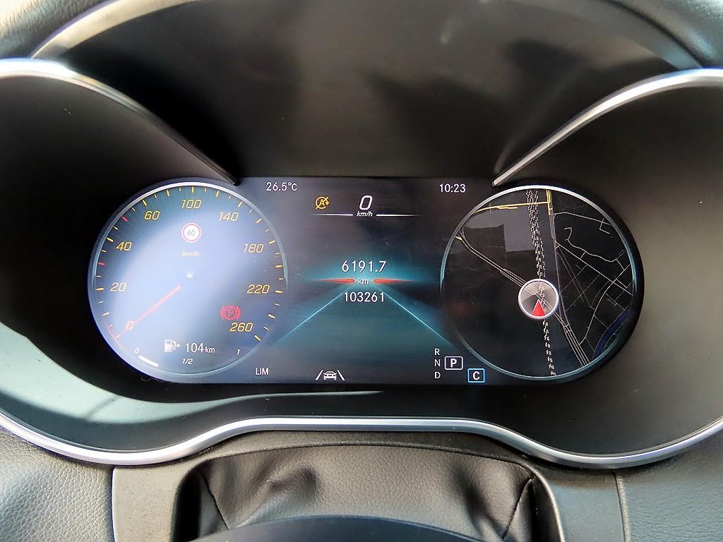 벤츠 C 클래스 C클래스 W205 C200 쿠페 이미지 9