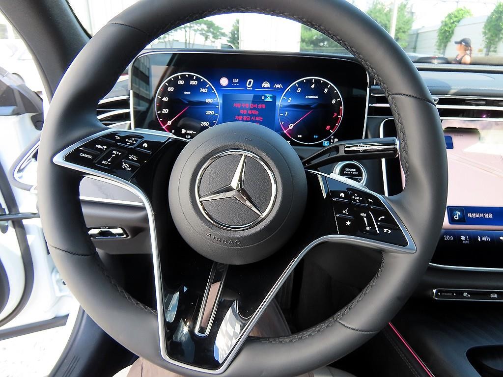 벤츠 E 클래스 E-클래스 W214 E200 아방가르드 이미지 8