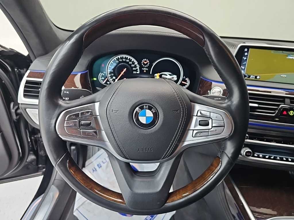 BMW 7시리즈 7시리즈 (G11) 750Li xDrive 이미지 9