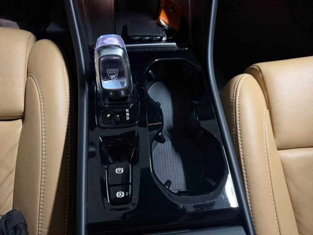 볼보 XC40 B4 AWD 인스크립션 이미지 12