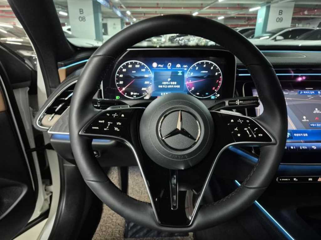 벤츠 E 클래스 E-클래스 W214 E200 아방가르드 이미지 13