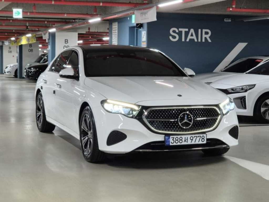 벤츠 E 클래스 E-클래스 W214 E200 아방가르드 이미지 2