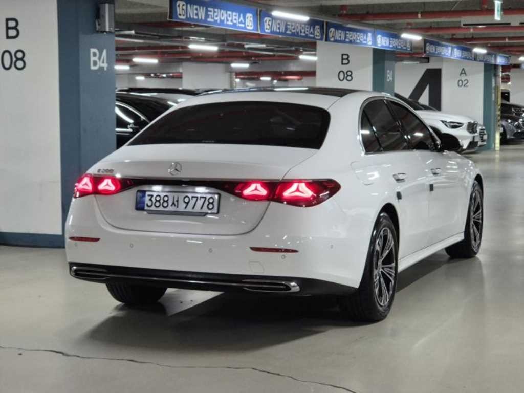 벤츠 E 클래스 E-클래스 W214 E200 아방가르드 이미지 3