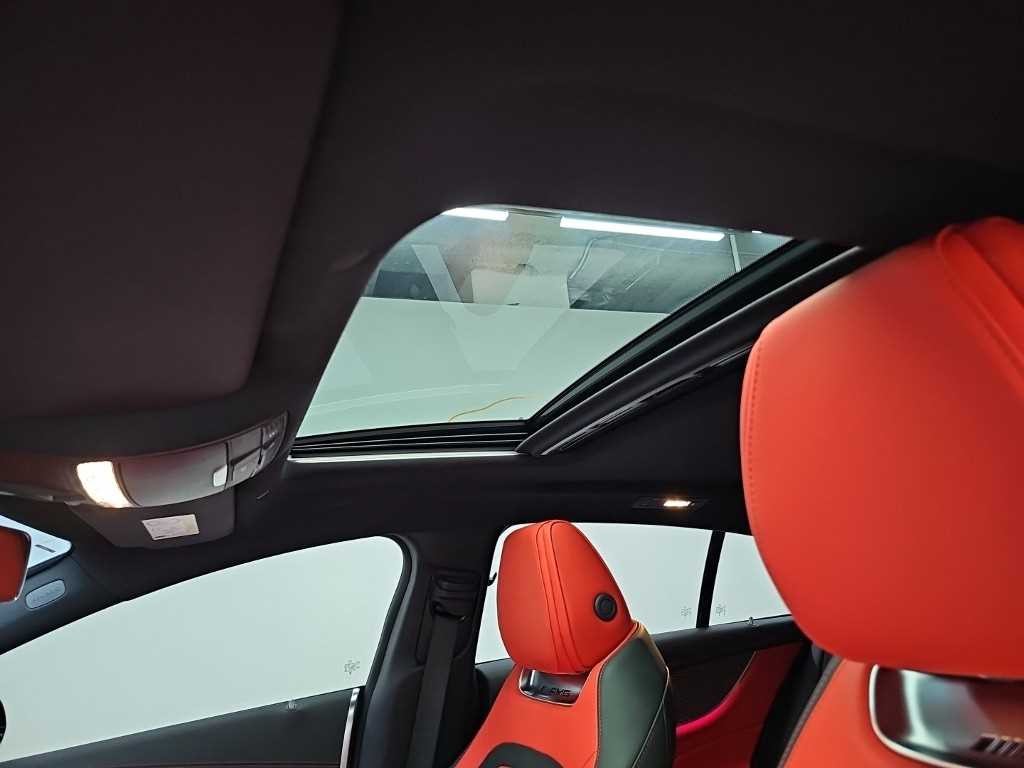 벤츠 AMG GT 4도어 43 4MATIC+ 이미지 15