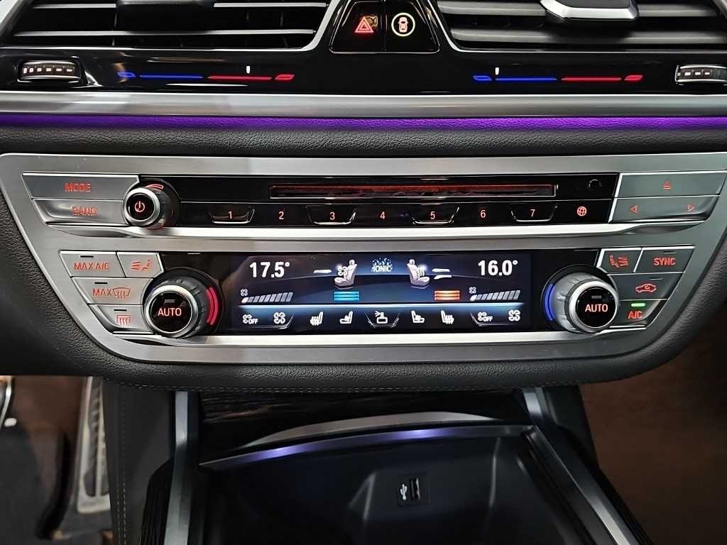BMW 7시리즈 7시리즈 (G11) 740d xDrive M 스포츠 이미지 10