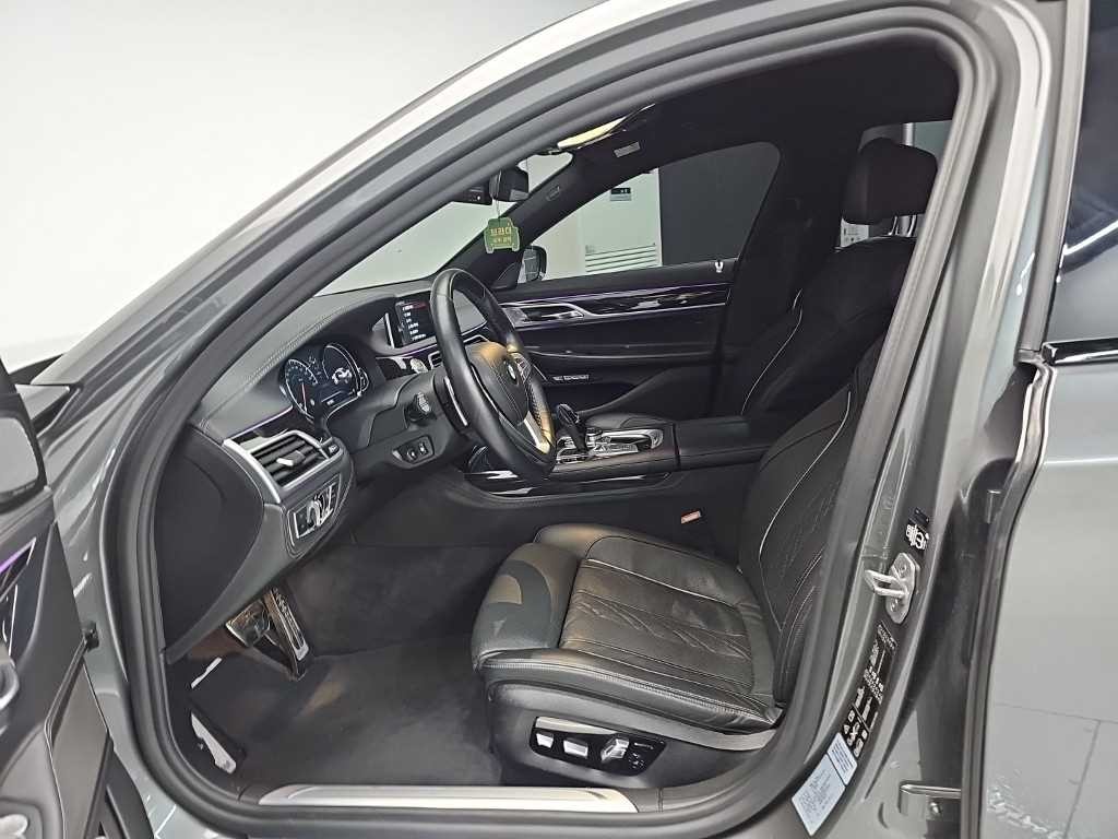 BMW 7시리즈 7시리즈 (G11) 740d xDrive M 스포츠 이미지 11