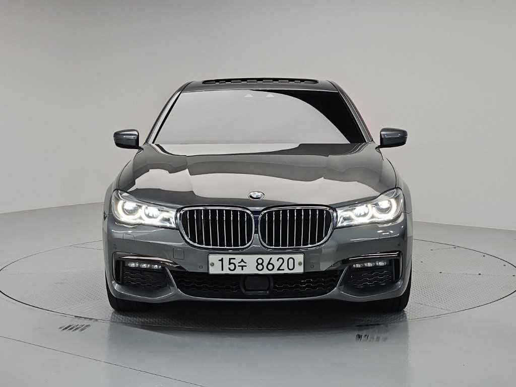 BMW 7시리즈 7시리즈 (G11) 740d xDrive M 스포츠 이미지 2