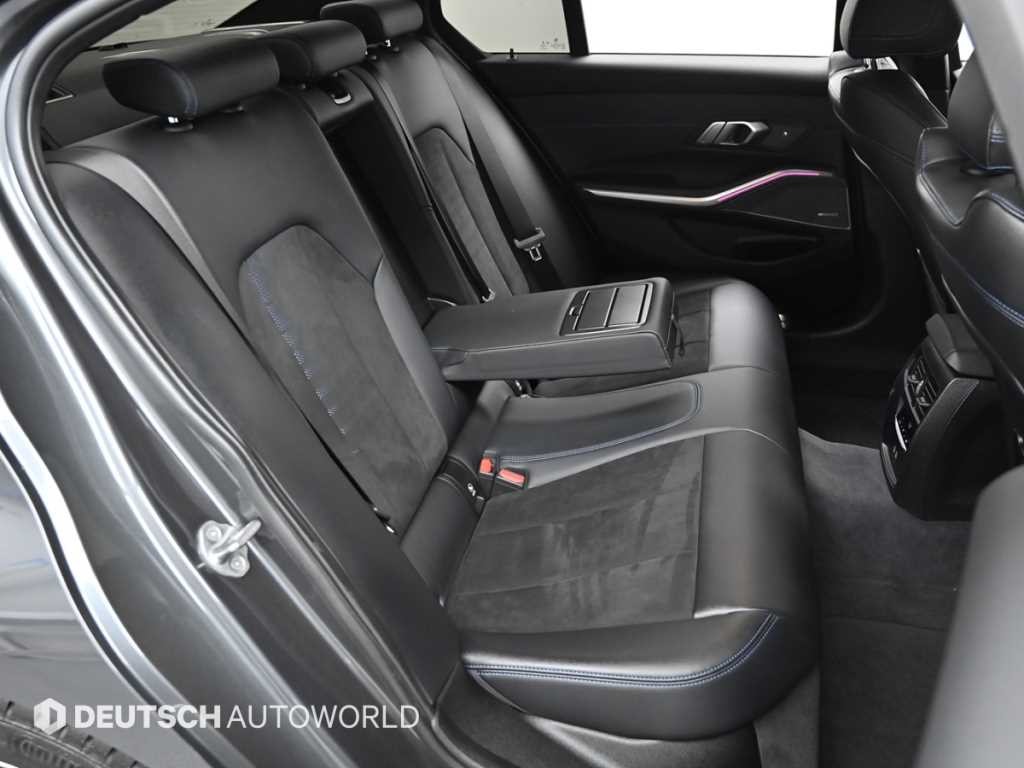 BMW 3시리즈 3시리즈 (G20) 320i M 스포츠 이미지 12