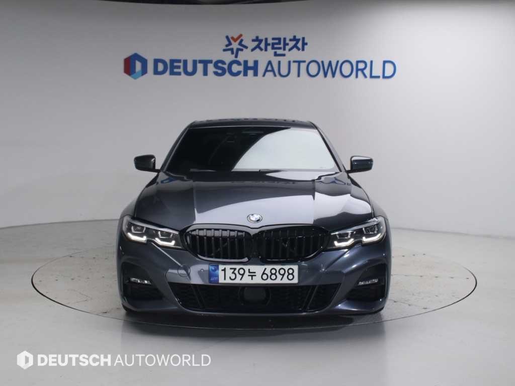 BMW 3시리즈 3시리즈 (G20) 320i M 스포츠 이미지 3