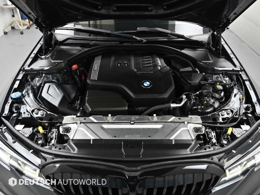 BMW 3시리즈 3시리즈 (G20) 320i M 스포츠 이미지 6