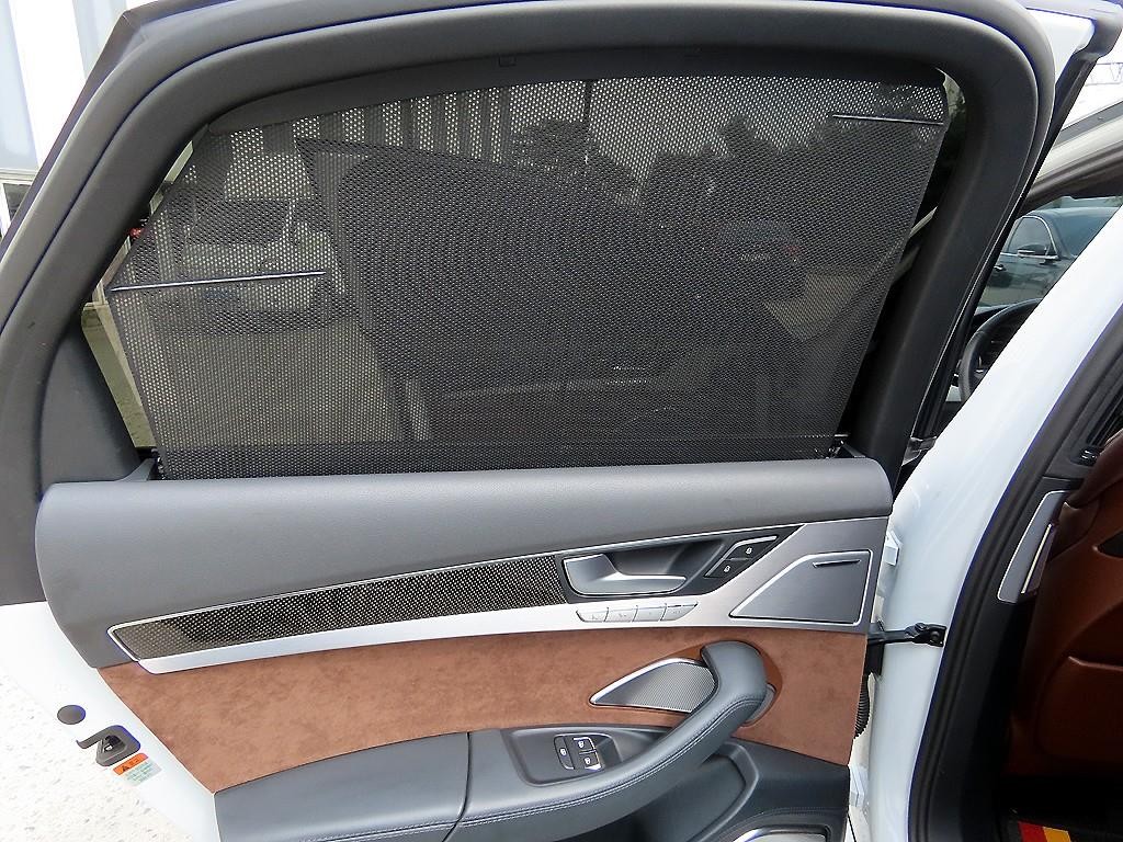 아우디 S8 4.0 TFSI 콰트로 이미지 14