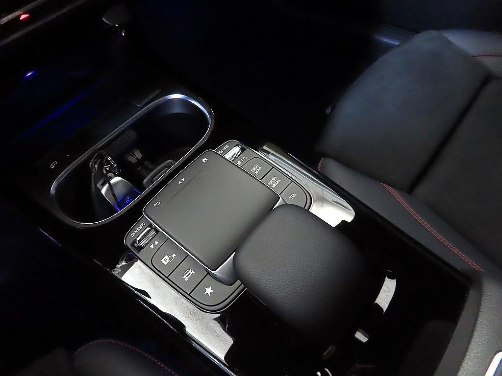 벤츠 CLA 클래스 CLA클래스 C118 CLA 250 4MATIC 이미지 13