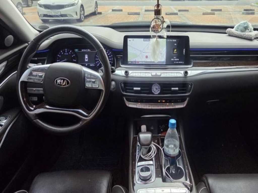 기아 K9 더 K9 3.8 GDI AWD 플래티넘Ⅱ 이미지 6