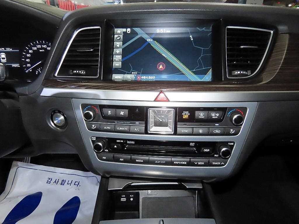 제네시스 G80 3.3 GDI AWD 프리미엄 럭셔리 이미지 11