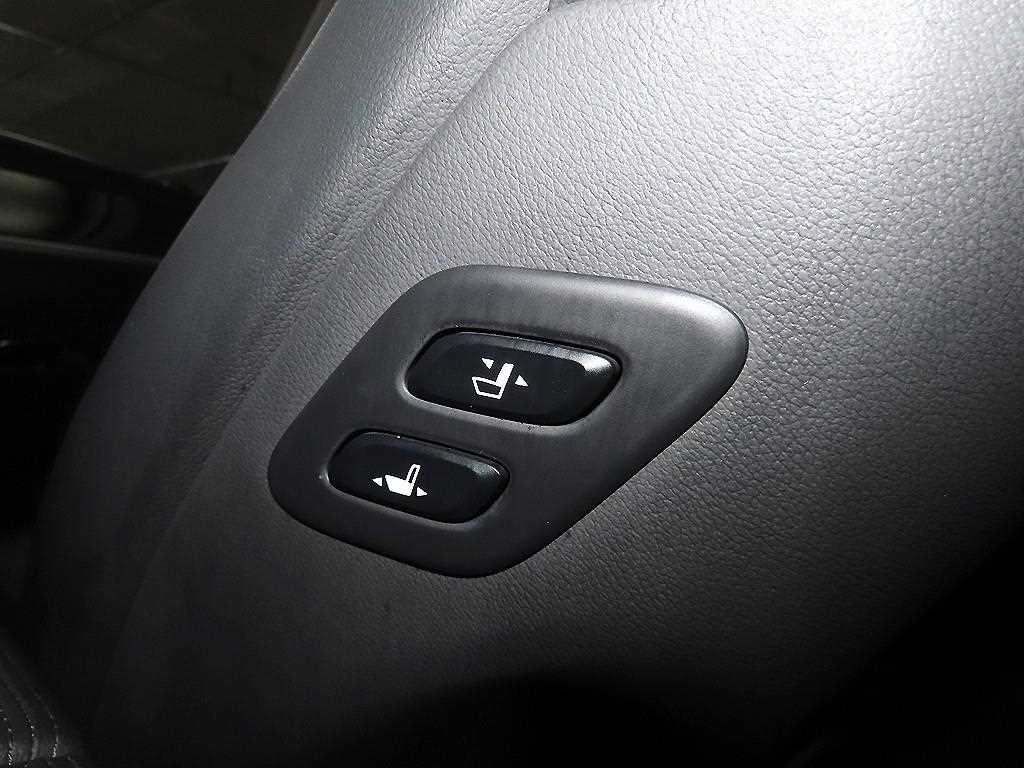 제네시스 G80 3.3 GDI AWD 프리미엄 럭셔리 이미지 16