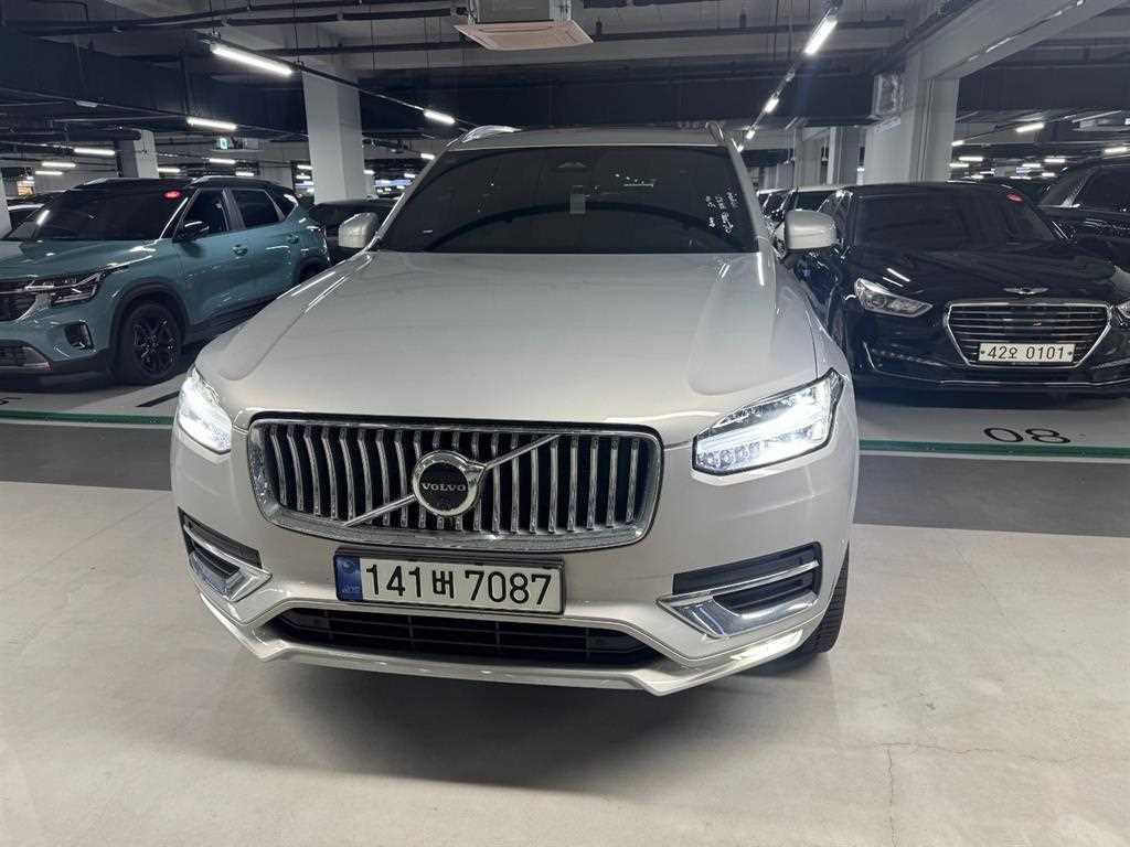 볼보 XC90 XC90 2세대 2.0 B6 AWD 얼티메이트 브라이트 이미지 1