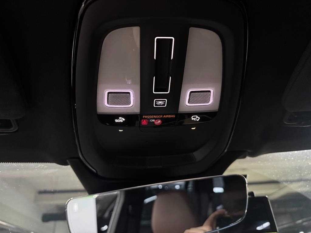 볼보 XC90 XC90 2세대 2.0 B6 AWD 얼티메이트 브라이트 이미지 11