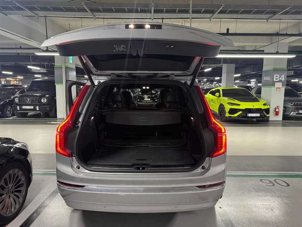 볼보 XC90 XC90 2세대 2.0 B6 AWD 얼티메이트 브라이트 이미지 14
