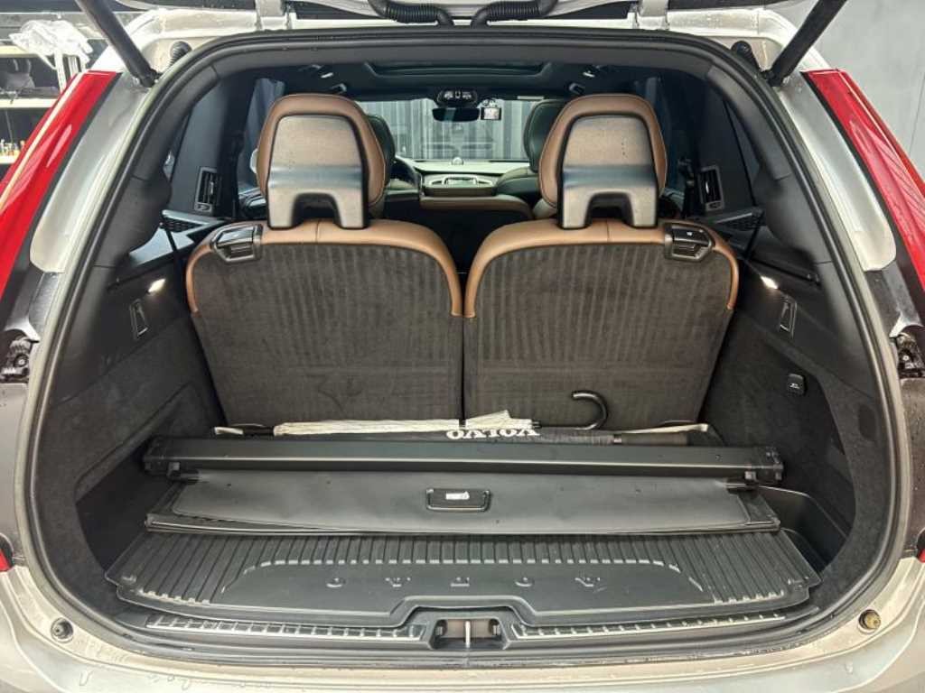 볼보 XC90 XC90 2세대 2.0 B6 AWD 얼티메이트 브라이트 이미지 18