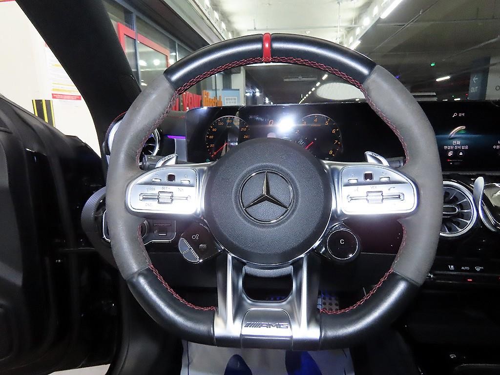 벤츠 CLA 클래스 CLA클래스 C118 AMG CLA 45 S 4MATIC+ 이미지 8