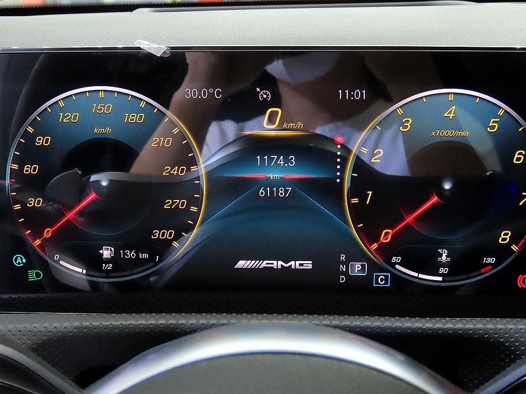 벤츠 CLA 클래스 CLA클래스 C118 AMG CLA 45 S 4MATIC+ 이미지 9