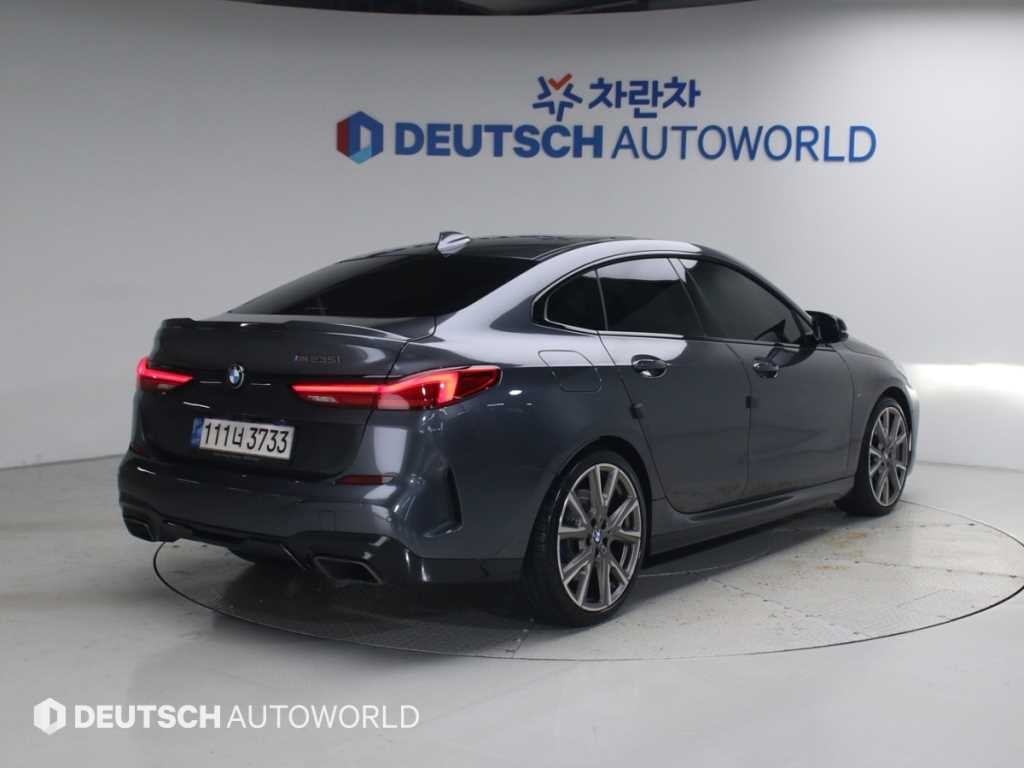 BMW 2시리즈 2시리즈 그란쿠페 (F44) M235i xDrive 이미지 2