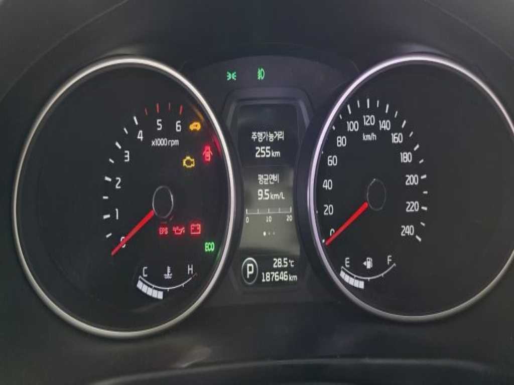 KG모빌리티(쌍용) 렉스턴 렉스턴 스포츠 2WD 디젤 2.2 어드벤처 이미지 4