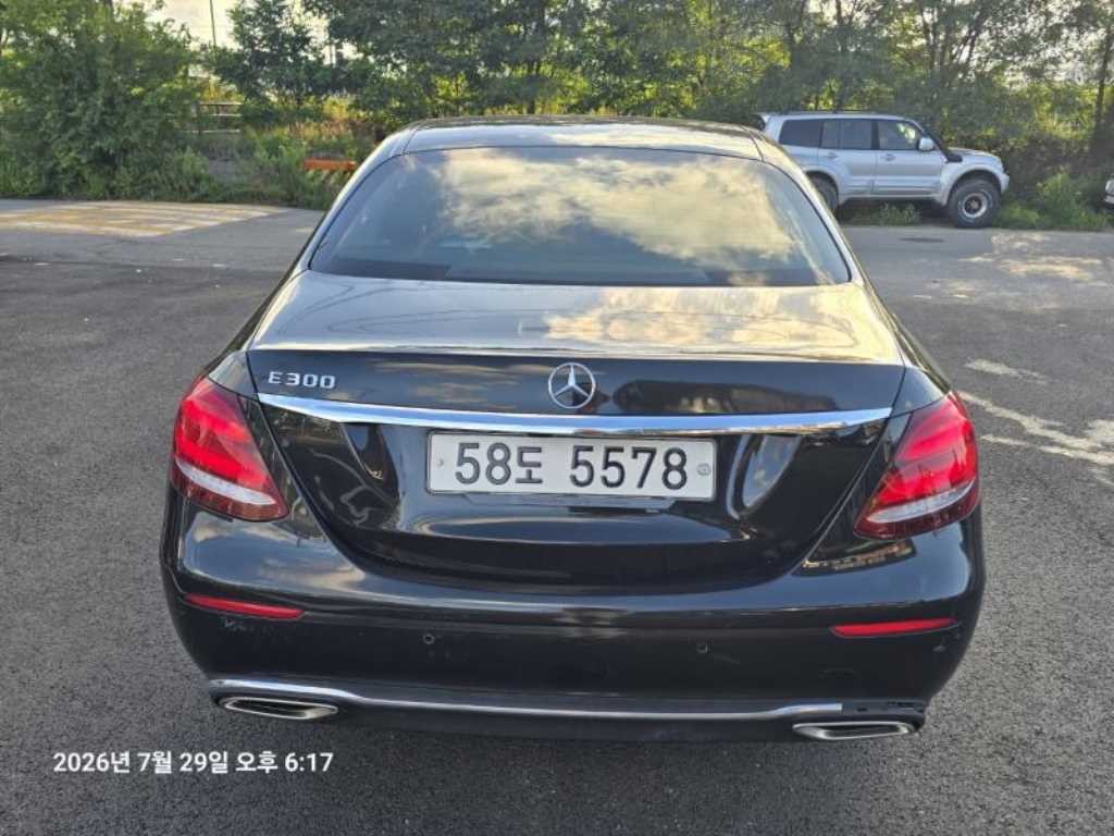 벤츠 E 클래스 E-클래스 W213 E200 아방가르드 이미지 5