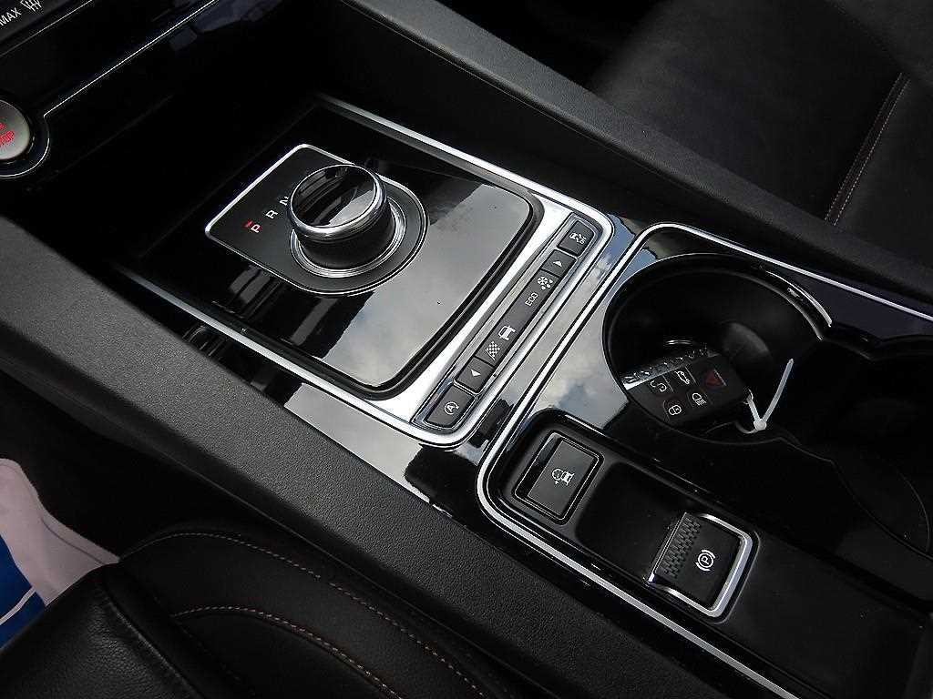 재규어 F-PACE 20d 프레스티지 이미지 10