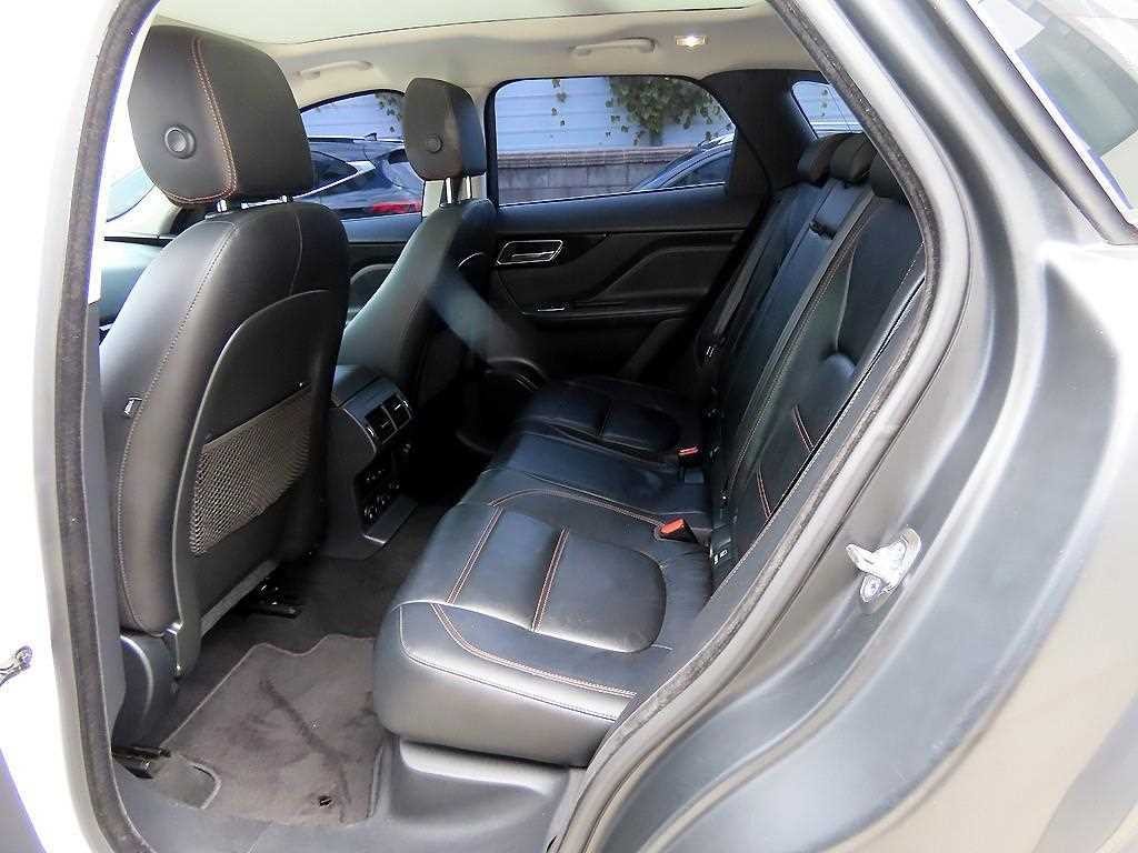 재규어 F-PACE 20d 프레스티지 이미지 6