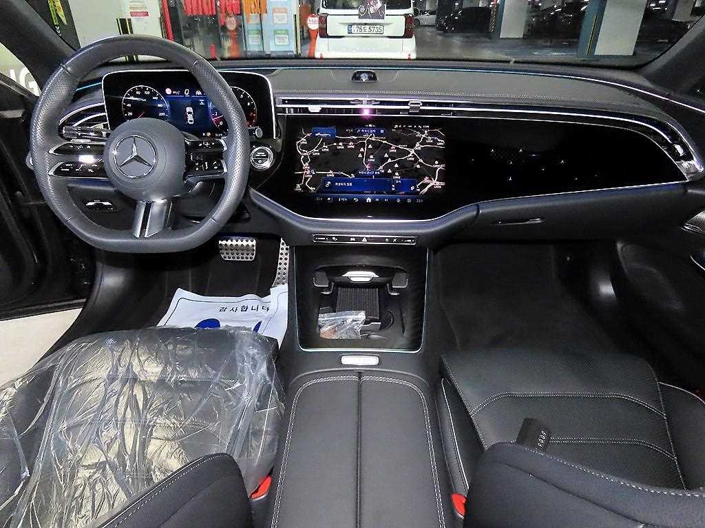 벤츠 E 클래스 E-클래스 W214 E300 4MATIC AMG Line 이미지 10
