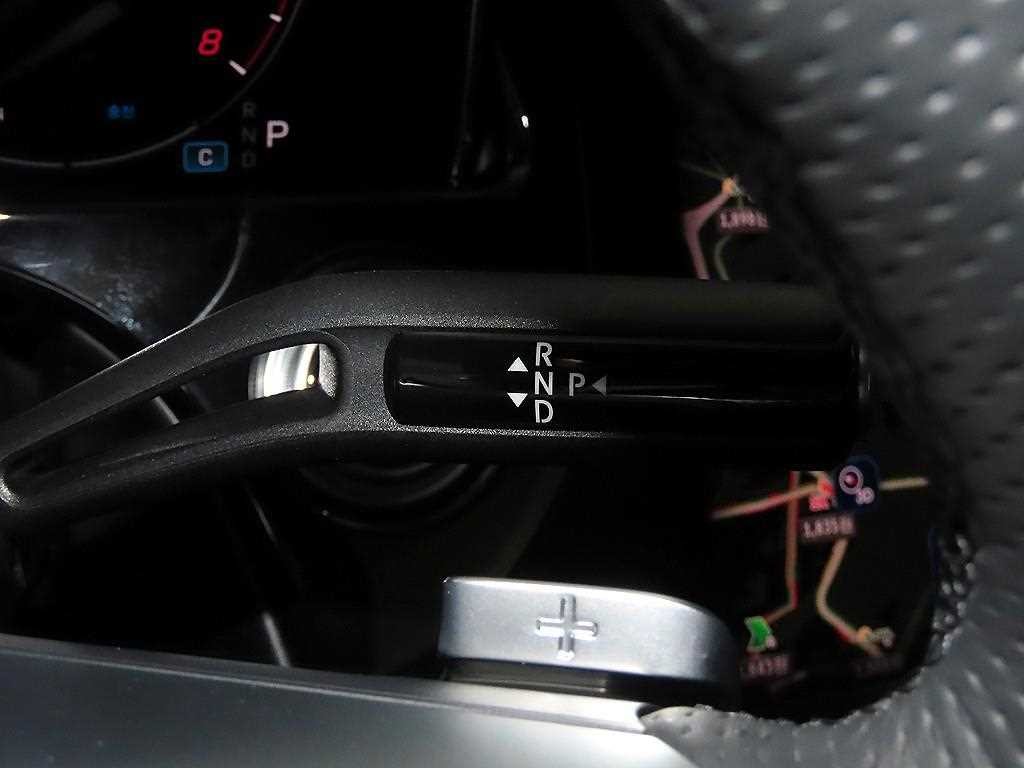 벤츠 E 클래스 E-클래스 W214 E300 4MATIC AMG Line 이미지 12