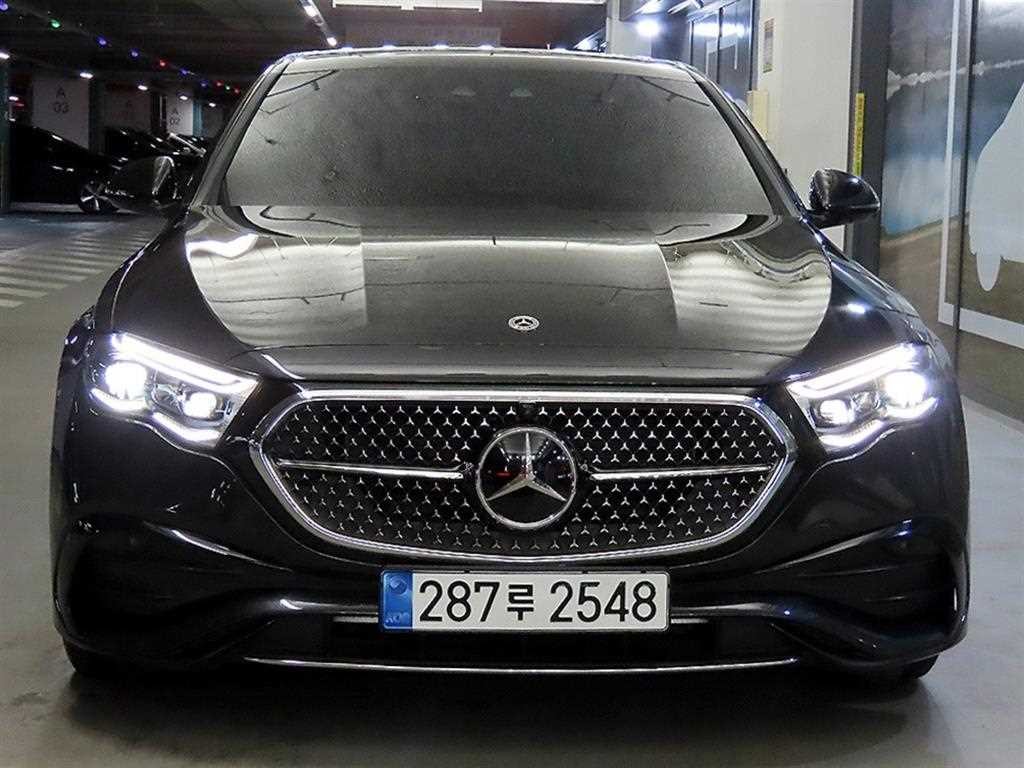벤츠 E 클래스 E-클래스 W214 E300 4MATIC AMG Line 이미지 2
