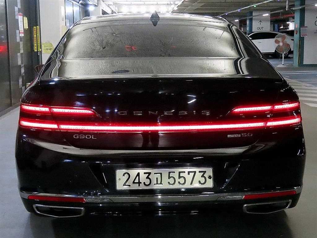 제네시스 G90 5.0 GDI AWD 리무진 프레스티지 이미지 5