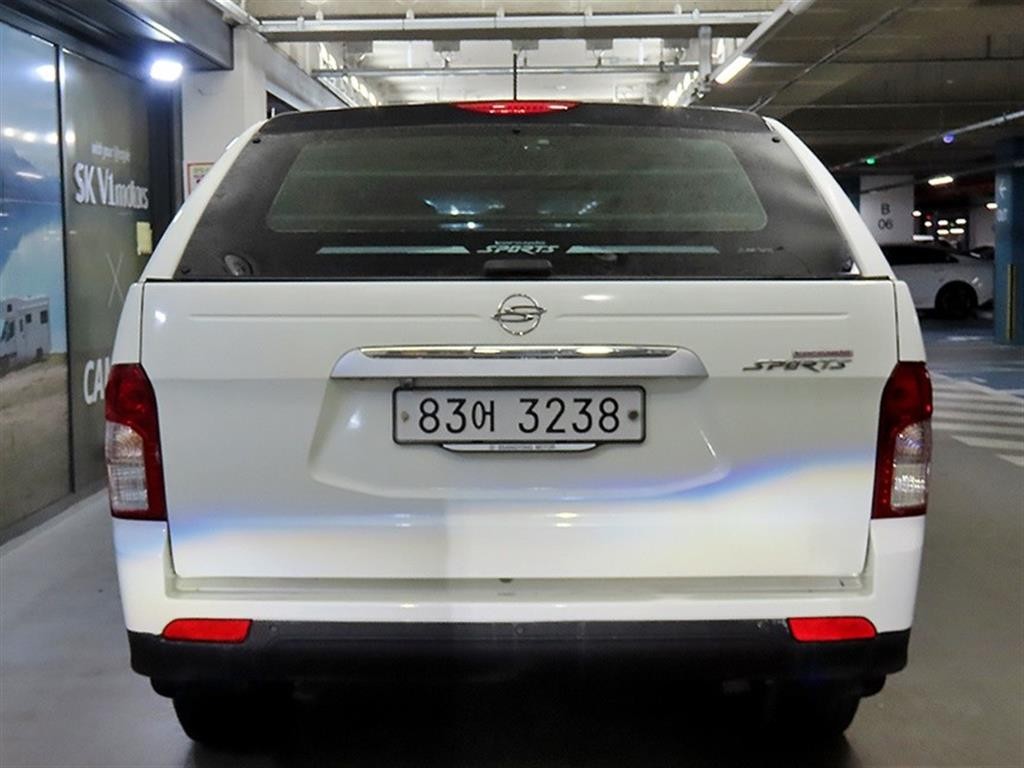 KG모빌리티(쌍용) 코란도 코란도스포츠 디젤 4WD CX7 패션 이미지 5