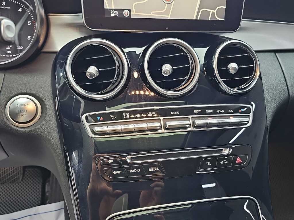 벤츠 C 클래스 C클래스 W205 C220 블루텍 아방가르드 이미지 10